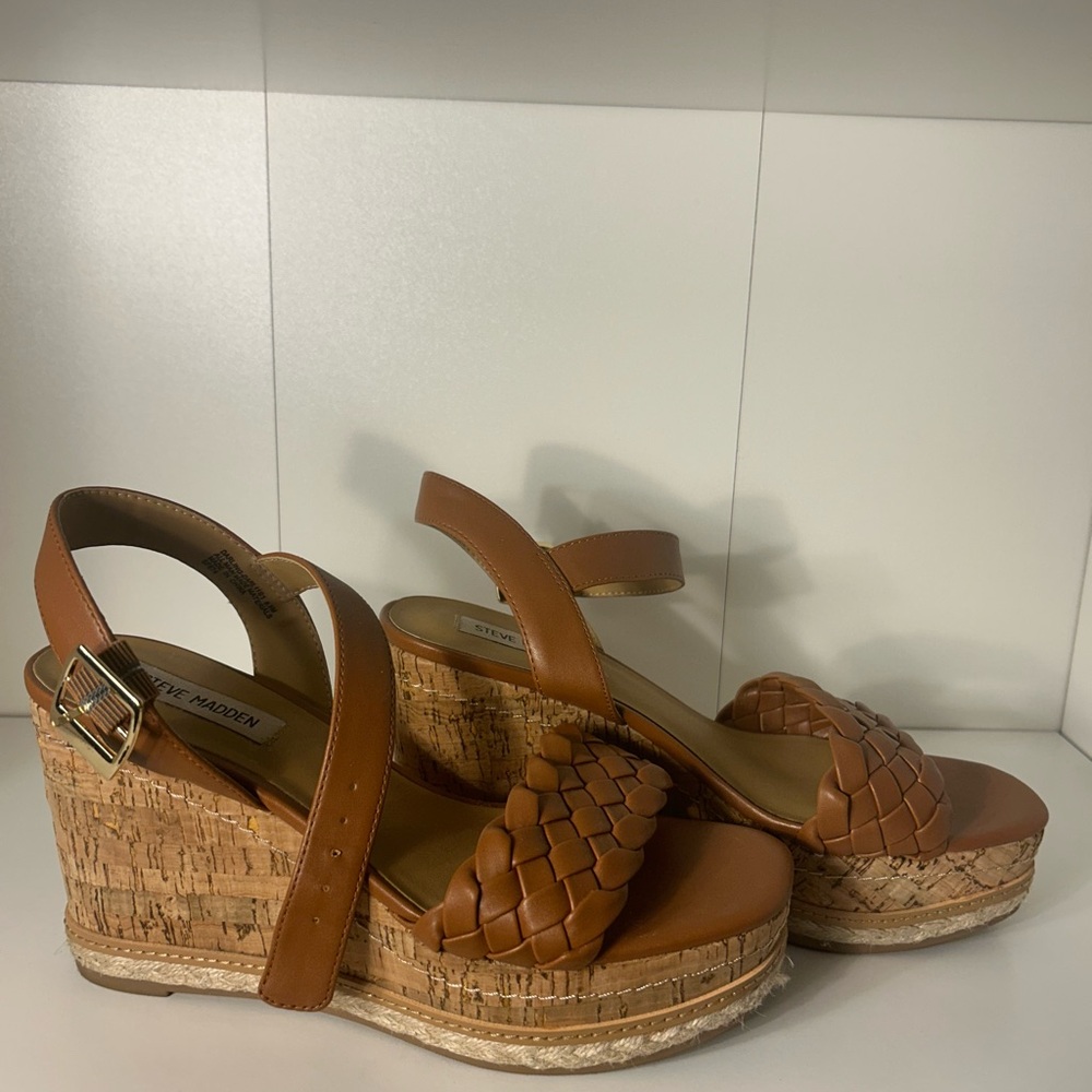 Steve Madden wedges